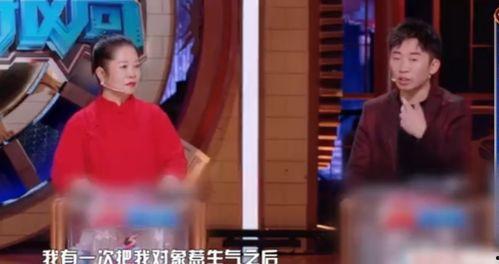 杨迪爆料聚会带女朋友的视频,甜蜜女友同框，甜蜜瞬间引网友热议