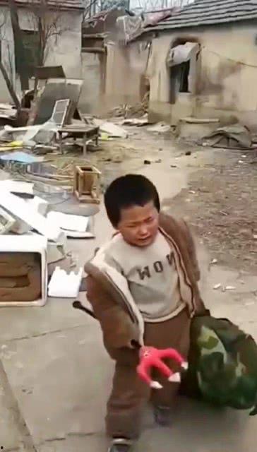 小孩爆料拆迁视频真实图片