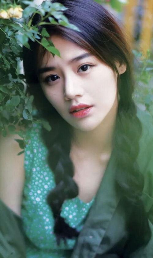 女明星爆料娱乐圈恋爱,女明星揭露明星恋情真相