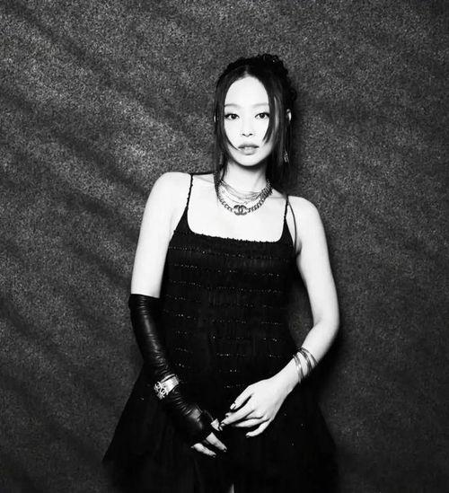 娱乐八卦吃瓜一姐是谁啊,她是如何成为热门话题的？