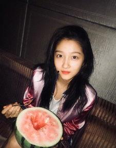 吃瓜娱乐关晓彤