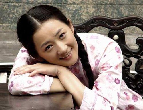 吃瓜她进娱乐圈却红了,她的逆袭之路