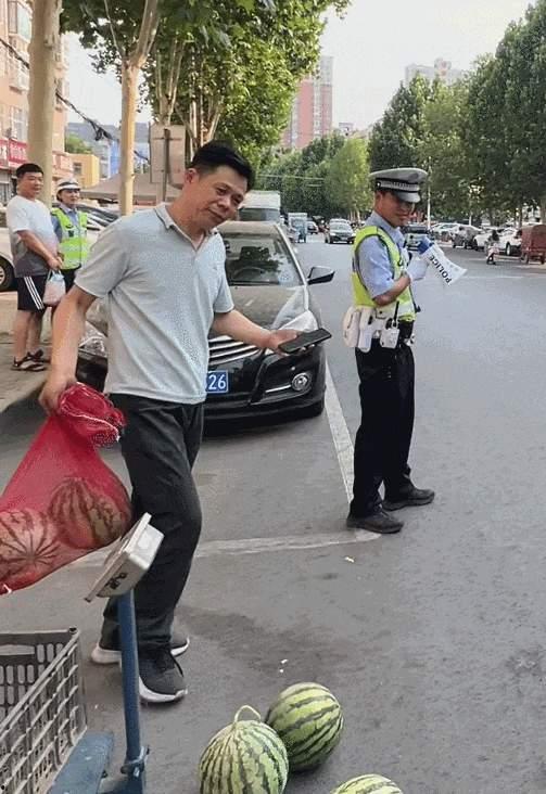 娱乐718吃瓜警察网,揭秘吃瓜警察背后的故事